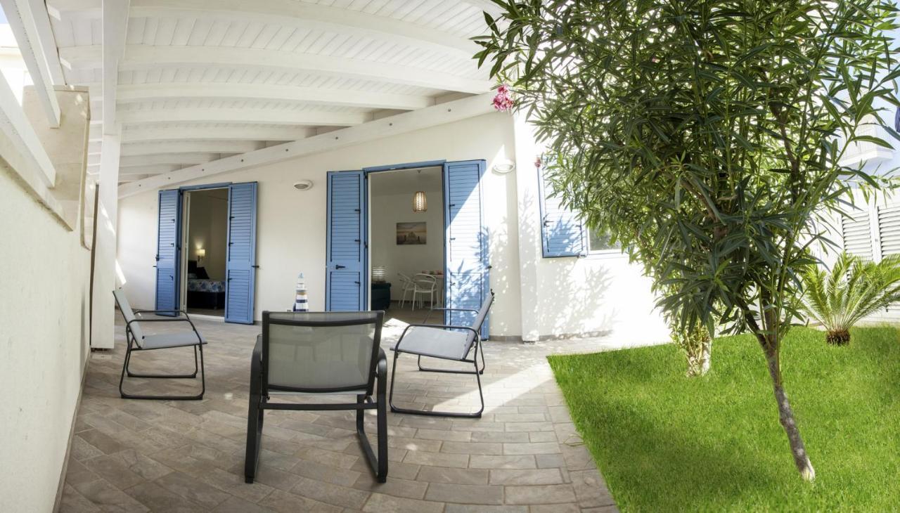 L'Ancora Holidays Punta Secca Bagian luar foto